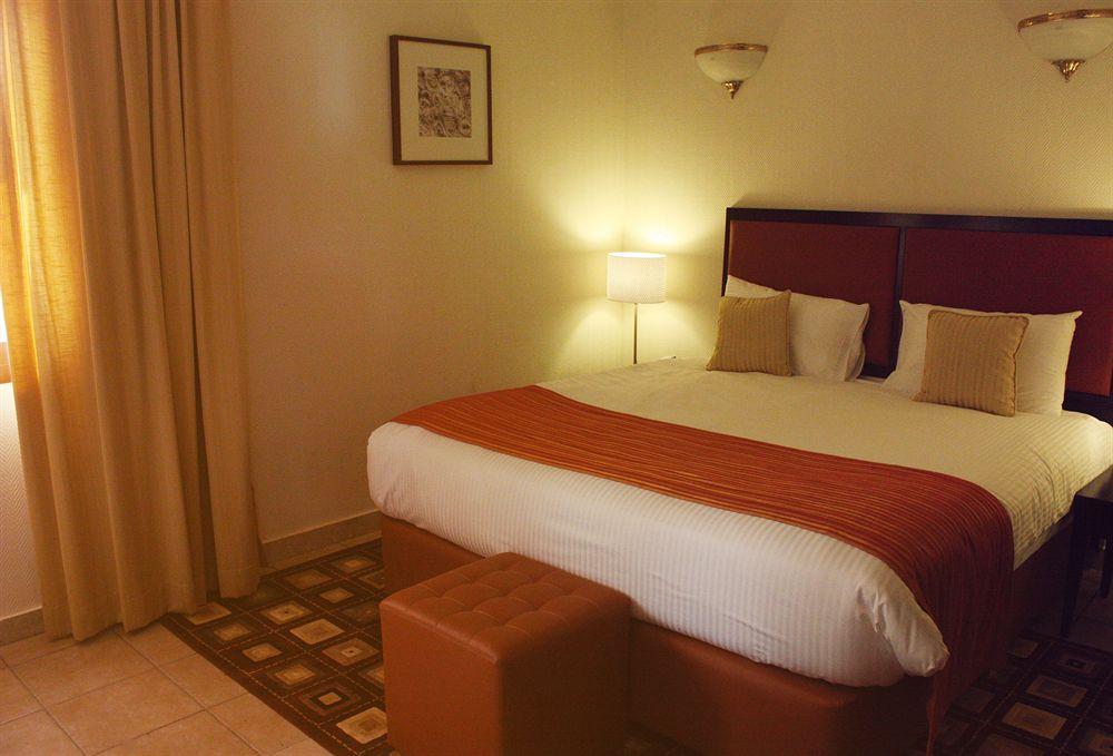One To One & Ain Al Faida Station touristique 3*